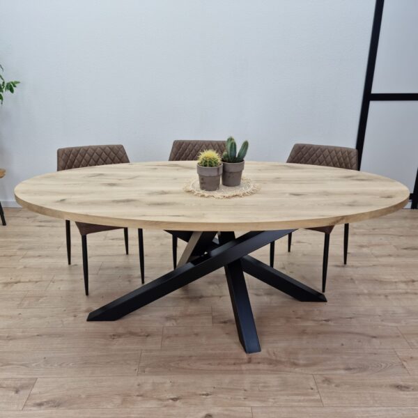 Eiken Ovale tafel Twist Poot