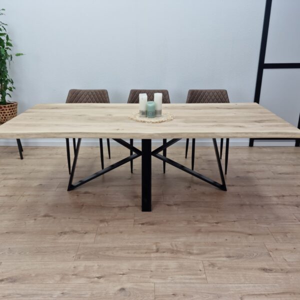 Eiken boomstam tafel Vlinder onderstel