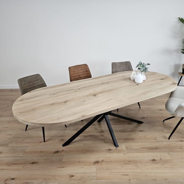 Eiken plat ovale tafel met Twist Poot K4