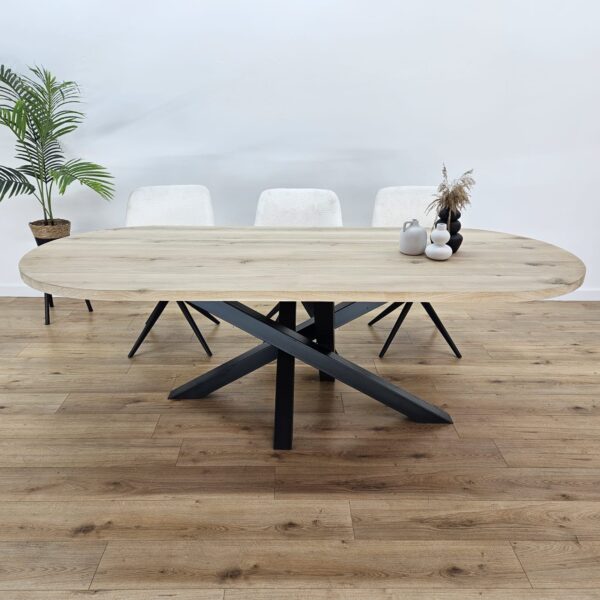 Eiken plat ovale tafel met Twist Poot K8