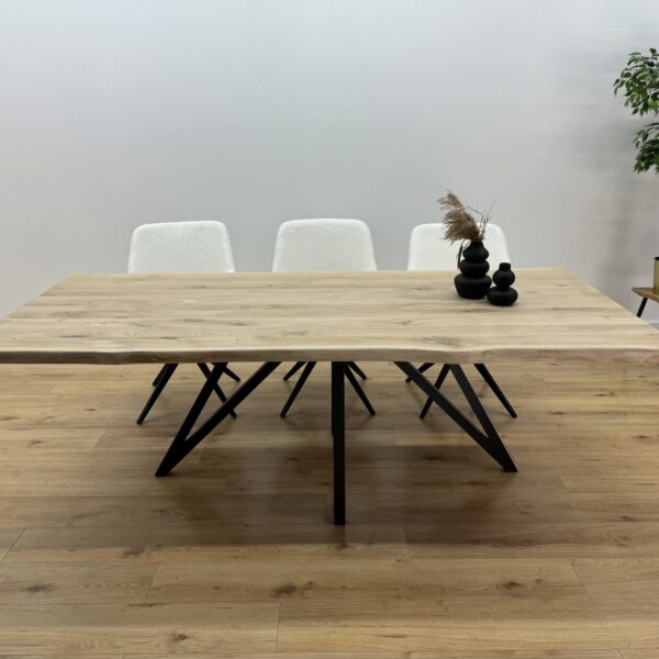 Eiken boomstam tafel Flower onderstel