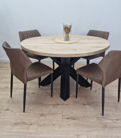 Ronde eiken tafel met diamant matrix onderstel