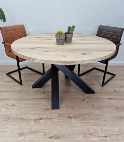 Eiken ronde tafel met Twist onderstel